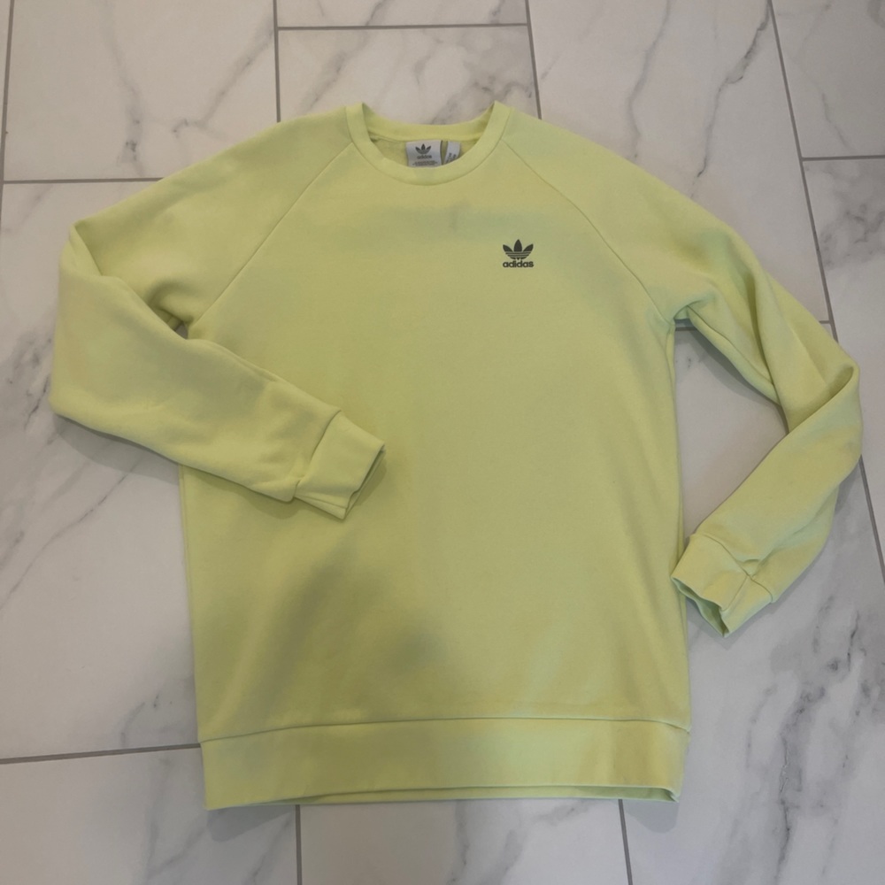 Prime medium Green Men’s adidas sweatshirt